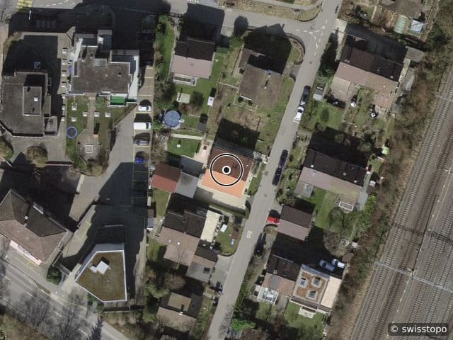 Vue aérienne de l’emplacement – Hinterbüelstrasse 15, 8307 Effretikon