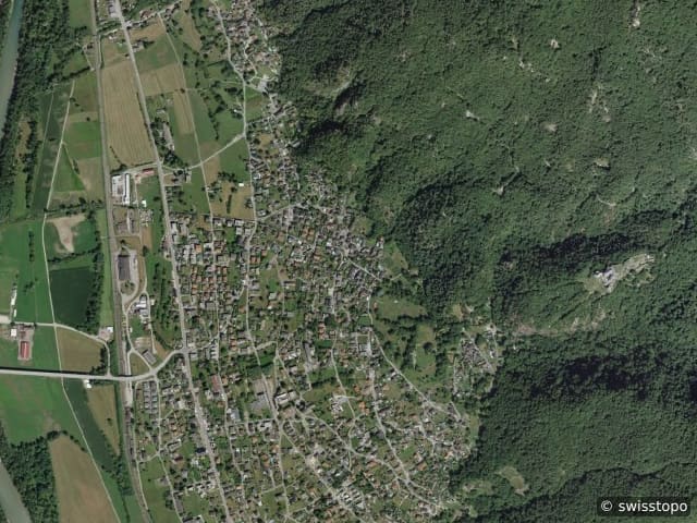 Luftbild der Lage – Claro