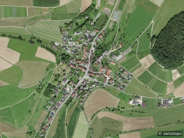 Luftbild der Lage – 5077 Elfingen