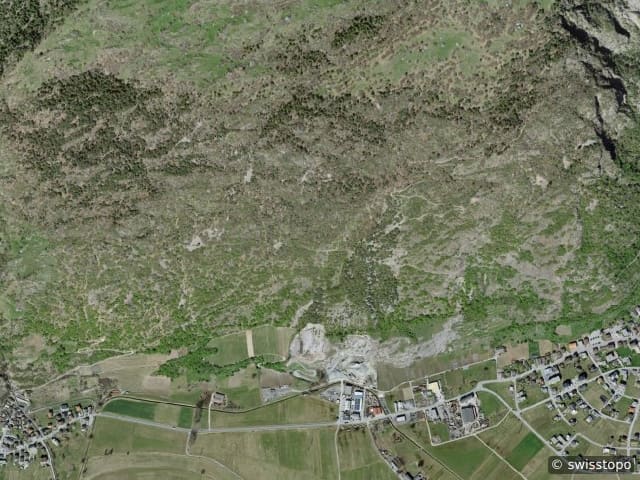Vista aerea della posizione – Niedergampel