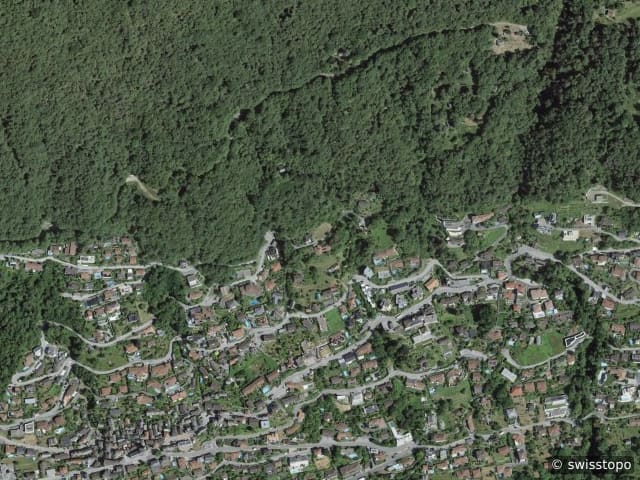 Luftbild Brione sopra Minusio