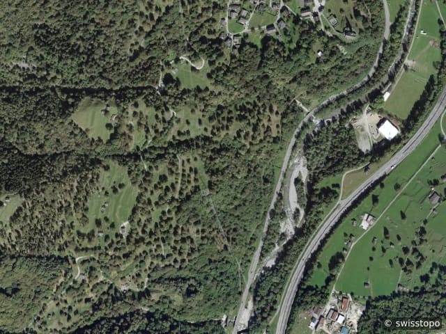 Luftbild der Lage – 6562 Soazza