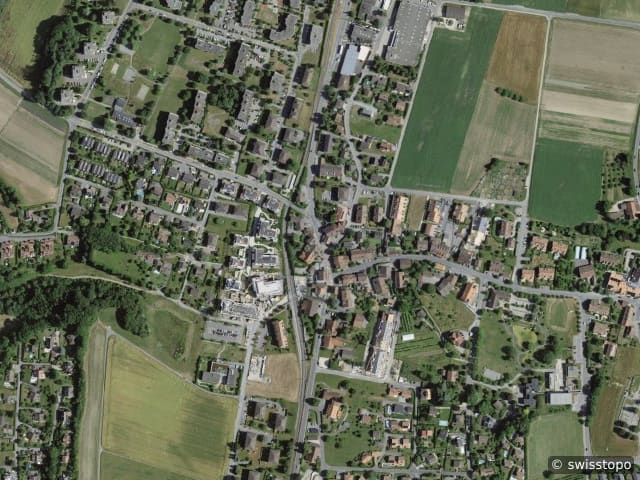 Luftbild Romanel