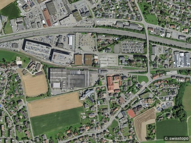 Vue aérienne de l’emplacement – 5745 Safenwil