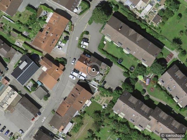 Luftbild der Lage – Strählgass 8, 8953 Dietikon