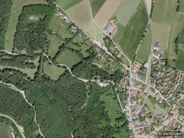 Luftbild der Lage – 1269 Bassins