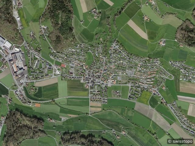 Luftbild der Lage – Stettlen