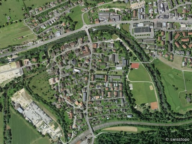 Luftbild der Lage – 4222 Zwingen