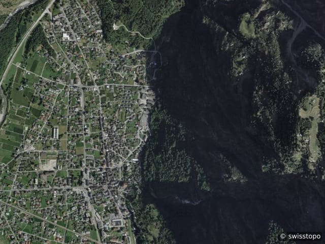 Luftbild Biasca