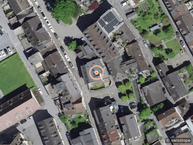 Luftbild der Lage – Abläschstrasse 33, 8750 Glarus