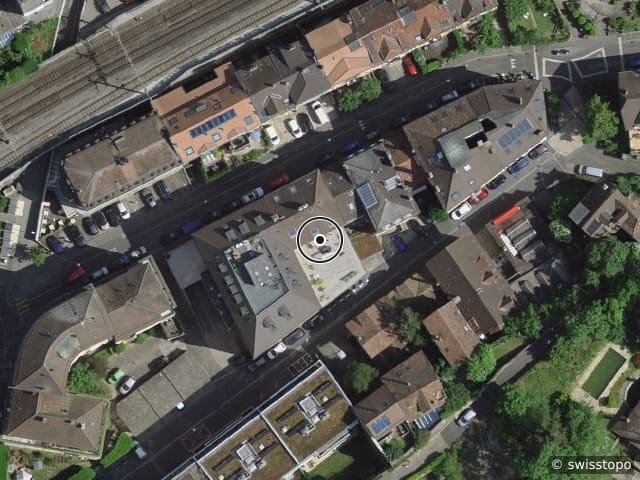 Luftbild Rue Louis-Favre 25, Charges : 160 Disponibilité : 01.10.26 Pièces : 2.5 Catégorie : Location