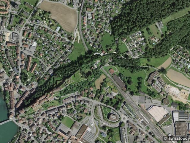Luftbild der Lage – 4663 Aarburg