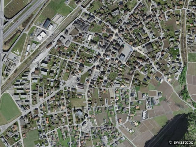 Luftbild Rue Sous-Ville 1, Riddes