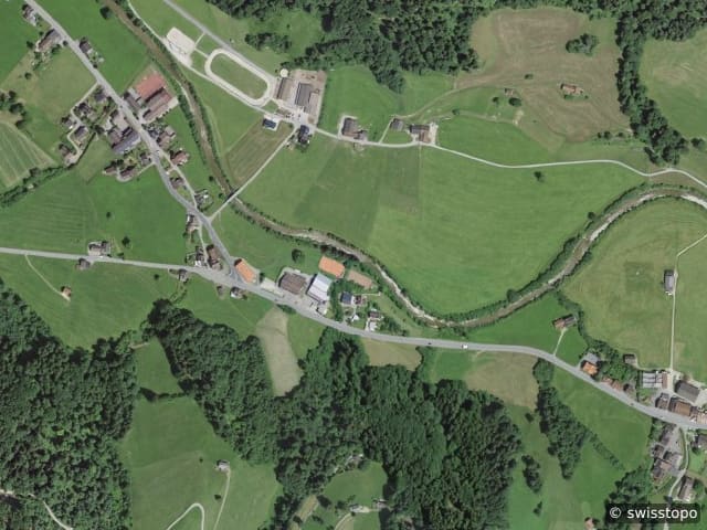 Luftbild Brunnadern