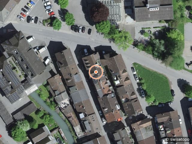 Luftbild Alte Wiese 1, Glarus