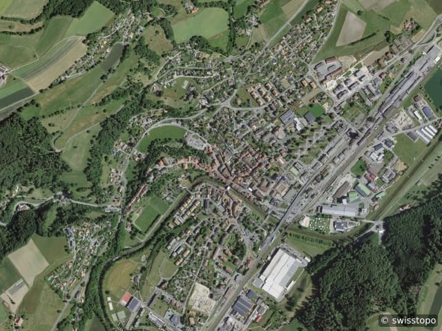 Luftbild Moudon