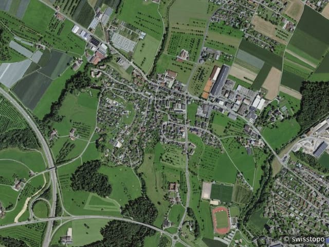 Luftbild der Lage – Tübach