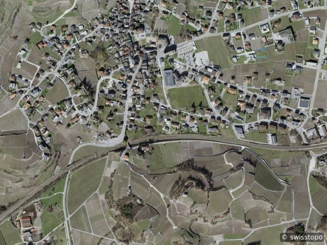 Luftbild der Lage – 3970 Salgesch