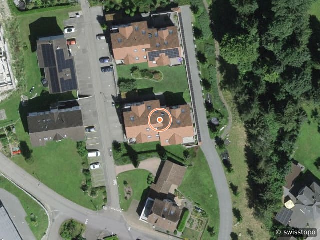 Luftbild der Lage – Hinterdorfstrasse 2, 6235 Winikon