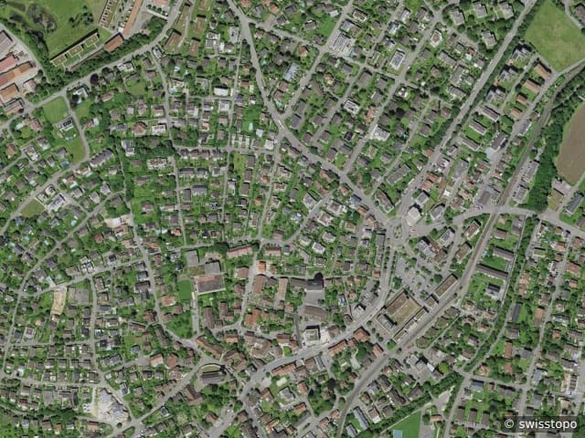 Luftbild Bienenstrasse 18, Oberwil