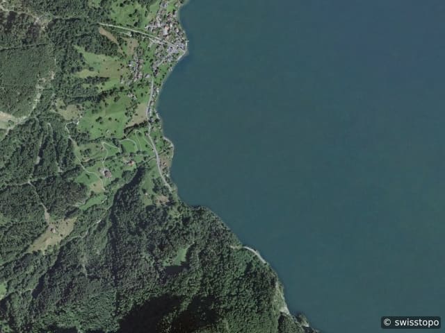 Luftbild Hanglage