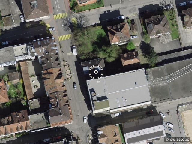 Luftbild der Lage – Avenue de la Gare 25, 2800 Delémont
