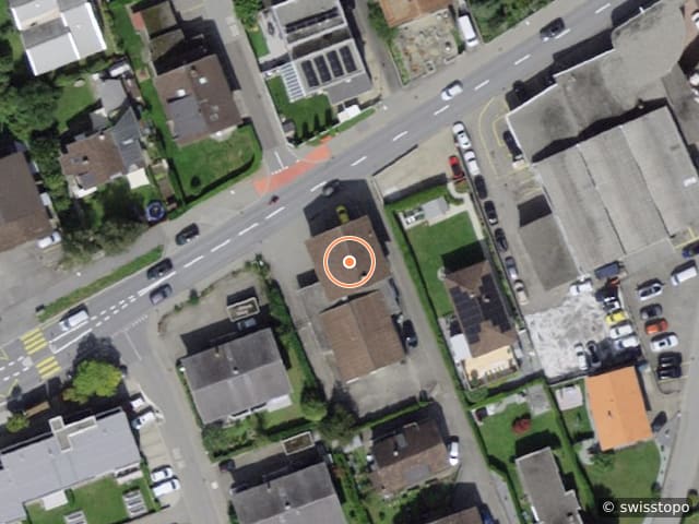 Luftbild Reichenauerstrasse 32, Domat/Ems