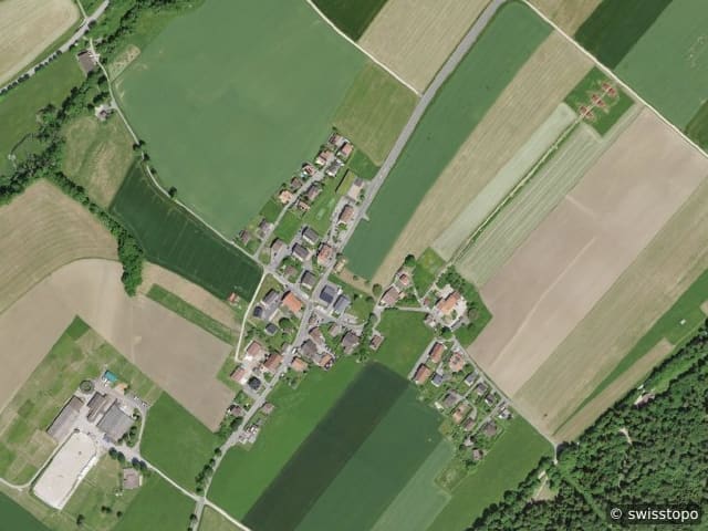 Luftbild Val-de-Ruz