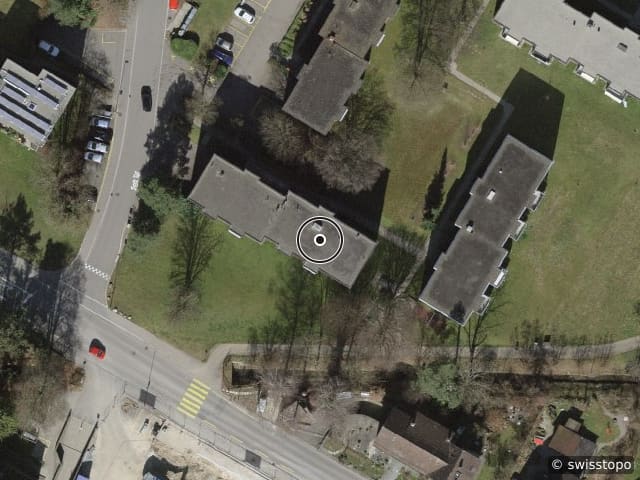 Vue aérienne de l’emplacement – Sonnenfeldstrasse 4, 8620 Wetzikon