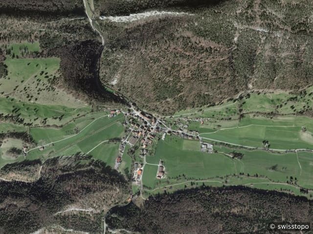 Vue aérienne de l’emplacement – 2863 Undervelier