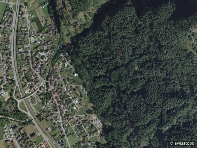 Luftbild Osogna