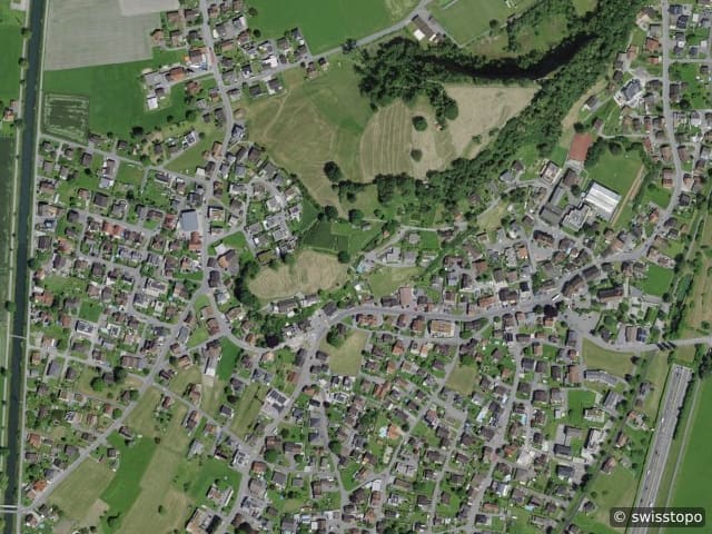 Luftbild Gmeindstrasse 42, Montlingen