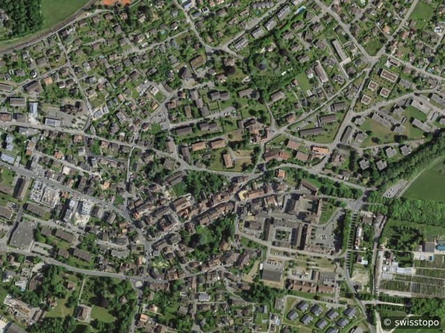 Luftbild Baujahr 1 Schlafzimmer 1 Badezimmer 2'750'000 CHF