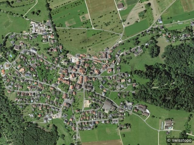 Luftbild der Lage – 4223 Blauen