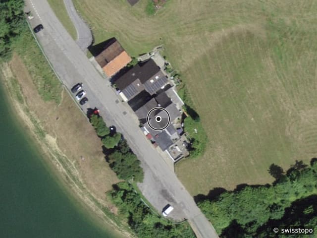 Aerial view of the location – Seestrasse 11, 8858 Innerthal