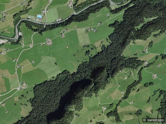 Luftbild Château-d'Oex