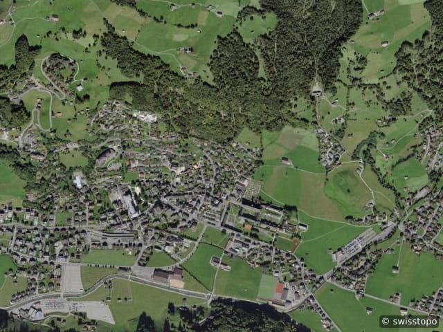 Luftbild der Lage – Engelberg