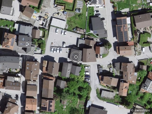 Luftbild der Lage – Rue du Fuidjou 13, 3966 Chalais