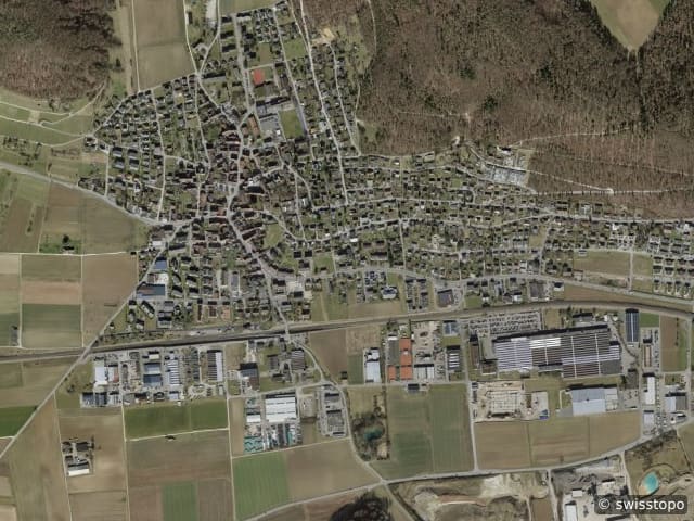 Luftbild in Beringen