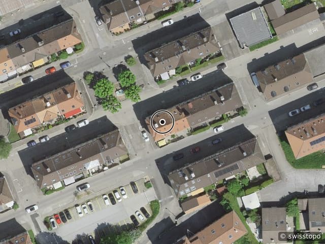 Luftbild Rue de l'Industrie 11, Le Locle