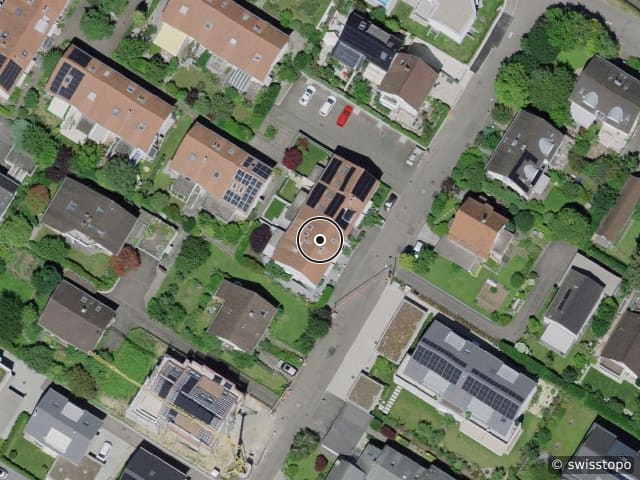 Luftbild Sevogelstrasse 45, Ruhig gelegen nahe dem Zentrum von Muttenz: Tram/Bus, Schulen und Einkauf sind z