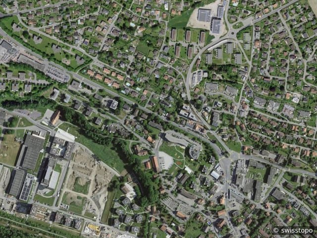 Luftbild Rue des Frères-Lumières 19, Marly