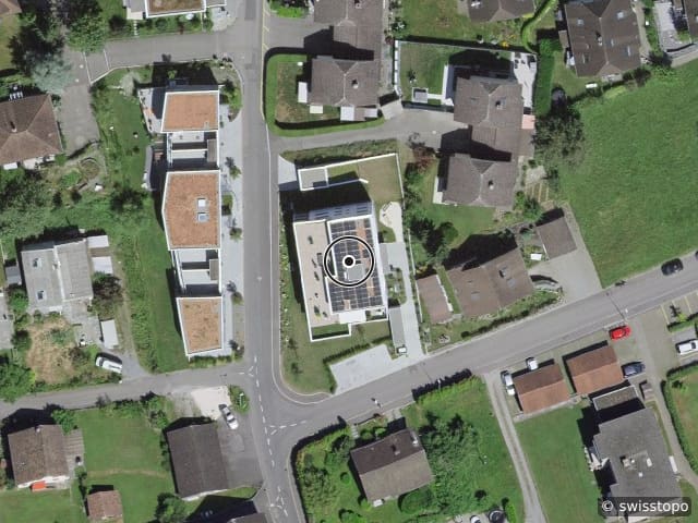 Luftbild Kreuzstrasse 12, Menziken