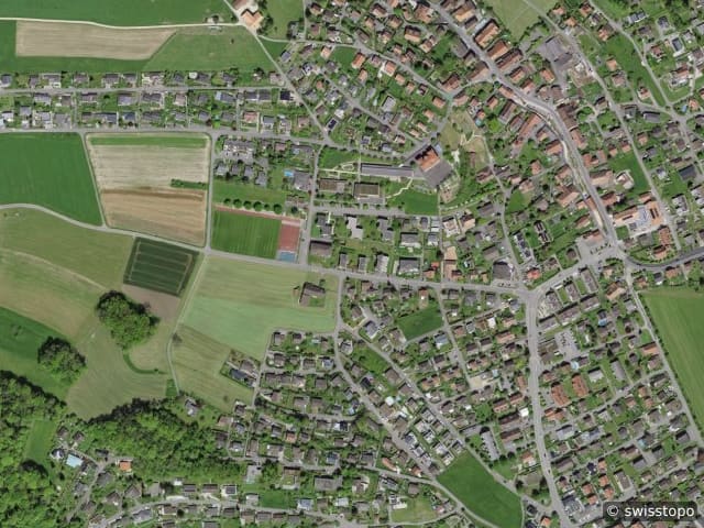 Luftbild der Lage – 4654 Lostorf
