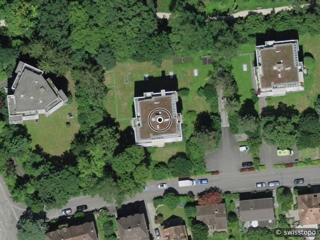 Luftbild Bachmattenstrasse 34, grüner Umgebung