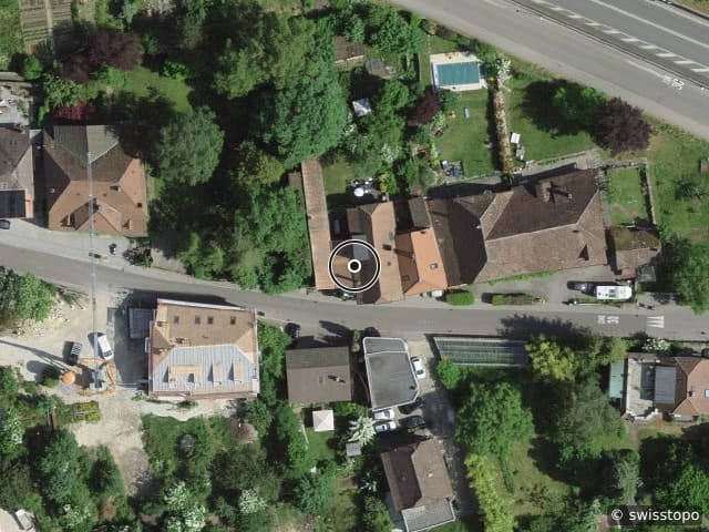 Luftbild Grand'Rue 19, Charges : 260 Disponibilité : 01.11.26 Pièces : 5.5 Catégorie : Location