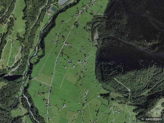 Vista aerea della posizione – Linthal