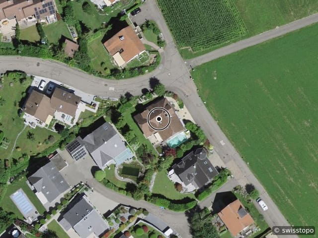 Luftbild Hinterweidstrasse 47, Bergdietikon