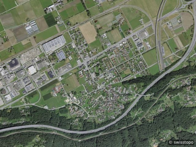 Luftbild Bellinzona Monte