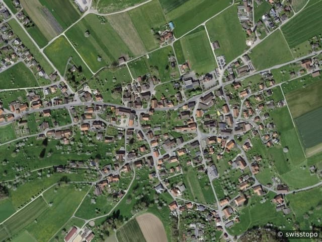 Luftbild Leuzigen